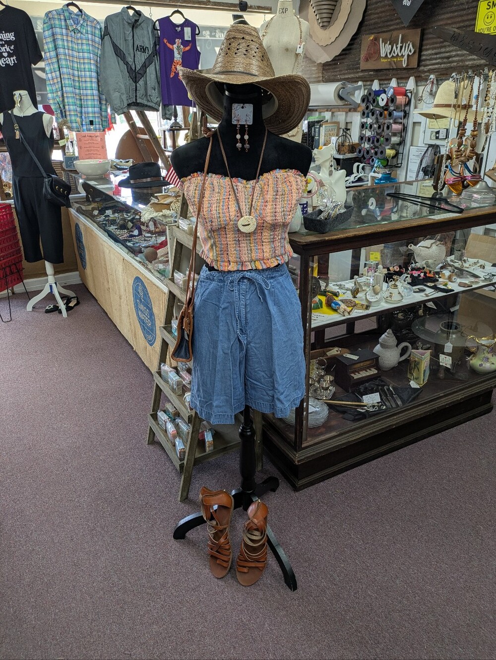 Vintage 1990s CRAZY horse  Denim High-Waist Shorts